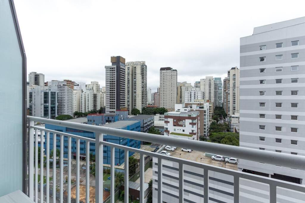 Apto Faria Lima, Insper E Hosp Sao Luiz 650mts Itaim Bibi 1203 Apartamento *