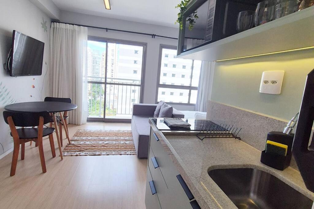Apto Faria Lima, Insper E Hosp Sao Luiz 650mts Itaim Bibi 1203 *